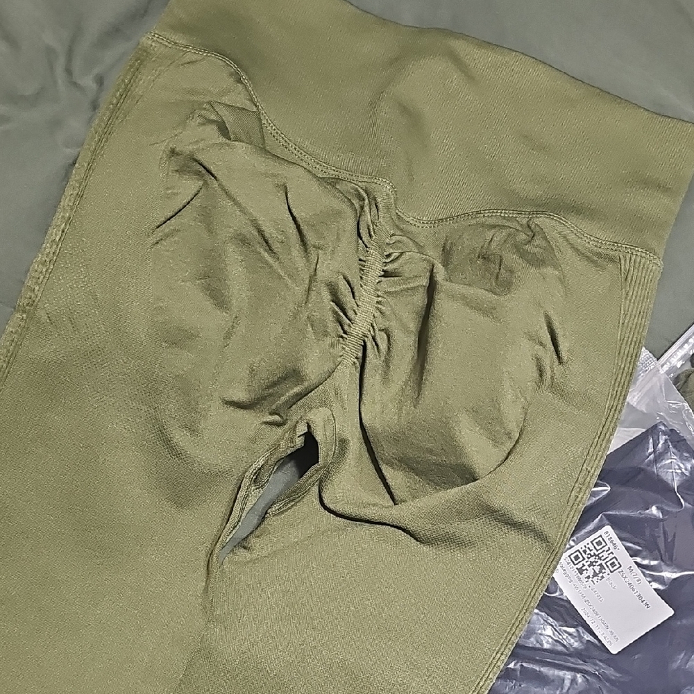 Assorted Color Leggings Set - Picture 2 of 6